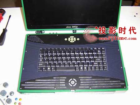 XBOX360 NB游戏机 正面视图