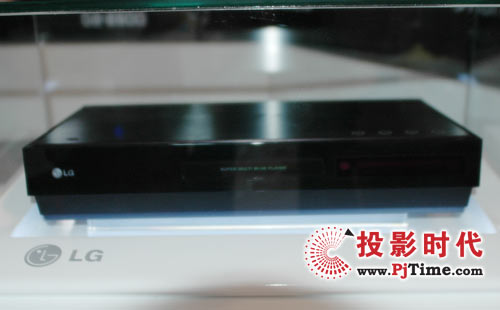 LG BH100蓝光/HD DVD两用高清播放机