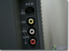 żS-IPS!32LX70D 