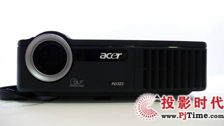 Acer PD323超便携投影机