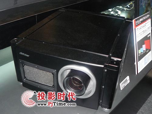JVC 4K数字影院投影机