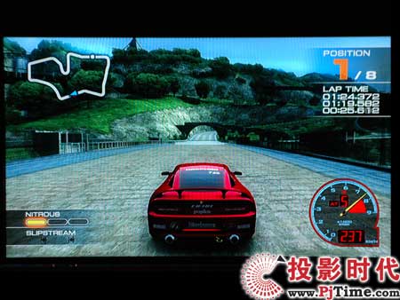 点击放大,海信TLM40V69液晶电视