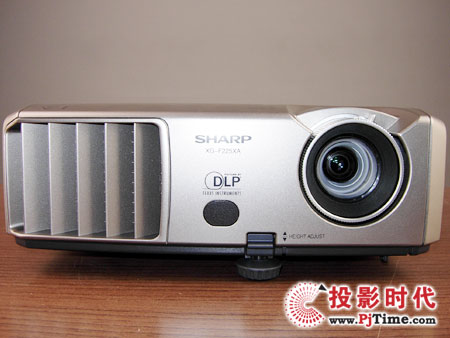 夏普 XG-F225XA 投影仪