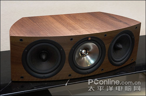 KEF IQϵ