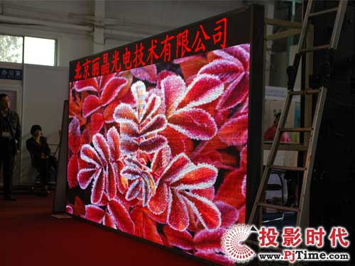 LEDʾʢװϯBIRTV 2008