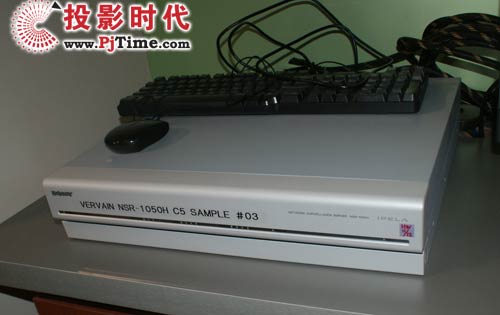 索尼NSR-1050H智能网络监控录像机