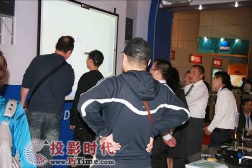 东方中原参展第57届中国教学仪器设备展示会