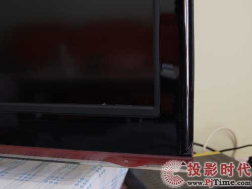 康佳LC55FT68AC液晶电视:双色无痕注塑工艺