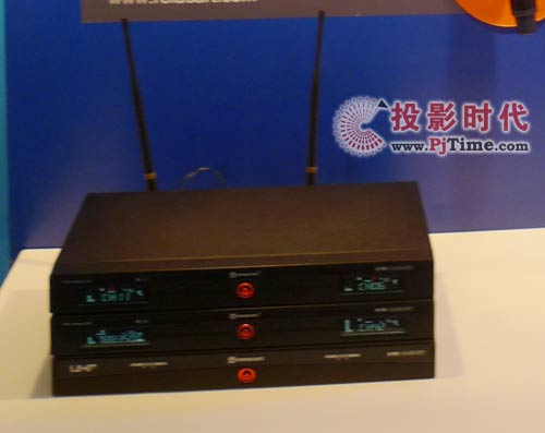 PARELACART UR-2300 无线麦克风
