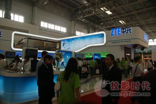 中兴通讯携尖端技术产品闪耀2009北京通信展