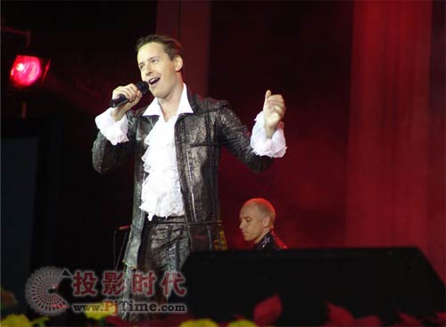 VITAS 亚洲巡演重庆演唱会 贝塔斯瑞完美演绎“海豚音”