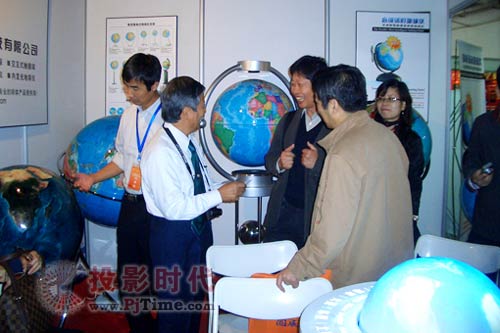 普天文科技惊艳第58届中国教学仪器设备展