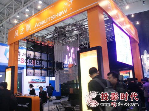 ֮LEDʾInfoComm2009