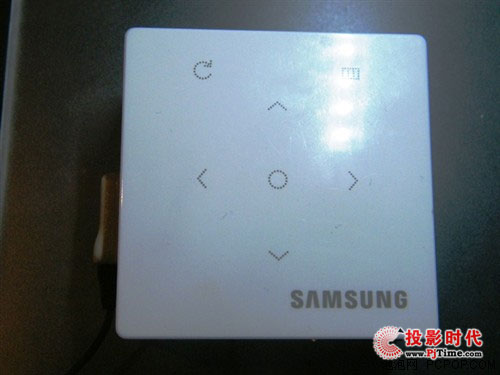 CES 2010չLEDȫ΢ͶӰ