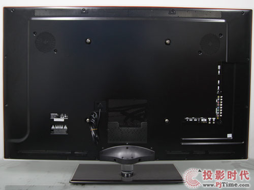 康佳LC55TS88EN液晶电视:超薄外观工艺设计