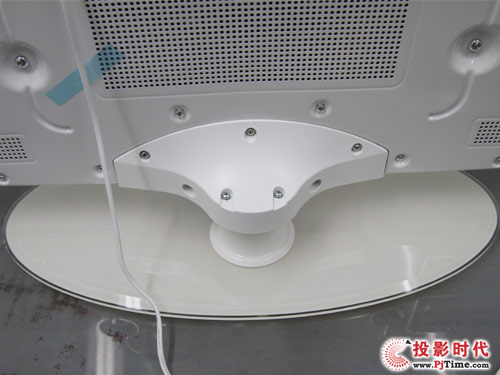 长虹iTV46920DE液晶电视:双色渐变、透明边工艺
