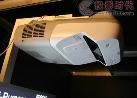 爱普生全线投影亮相Infocomm 主打交互短焦概念