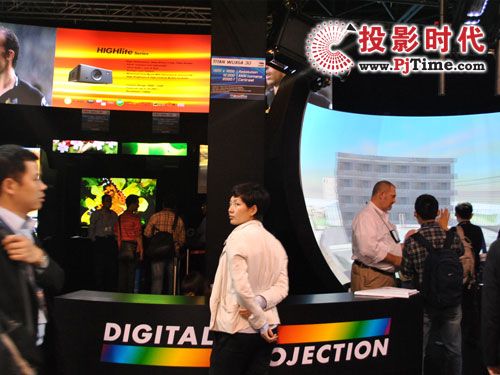 ͨ InfoComm Asia߶Ӱͷپ㽭