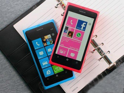 Windows phone首款NOKIA Lumia 800详解