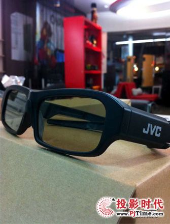 JVC 3D۾