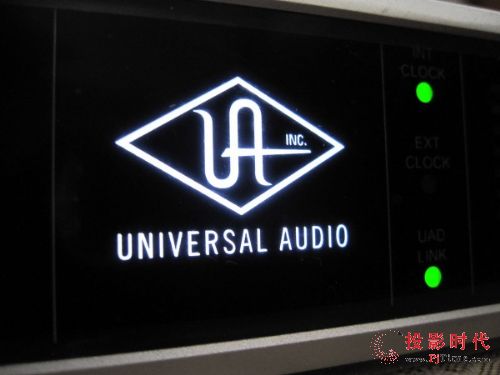 UA Apollo UAD-2ĺƵӿڿ