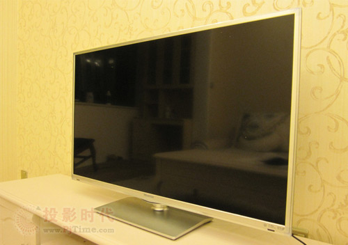 LED42EC380X3D