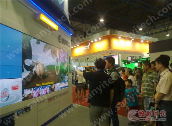 CIMA 60寸等离子无缝拼接触摸屏亮相BIRTV2013展