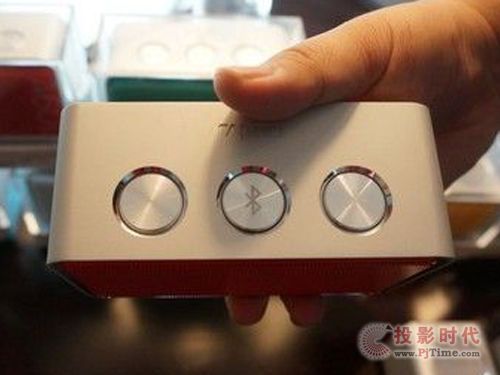 雷柏携新款蓝牙音响亮相CES 2014
