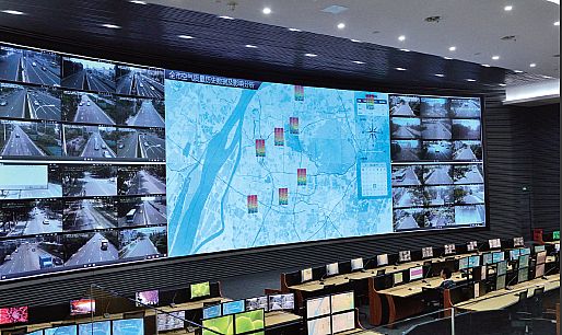 大屏显示:虚拟现实VR碰撞可视化