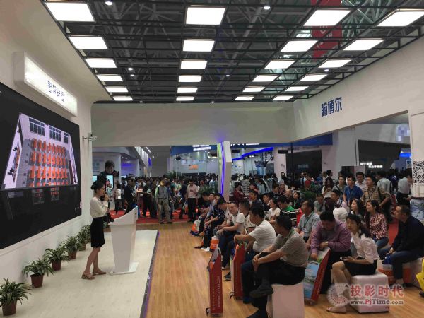 智慧录播，“翰”动福州！——北京翰博尔震撼亮相第72届中国教育装备展