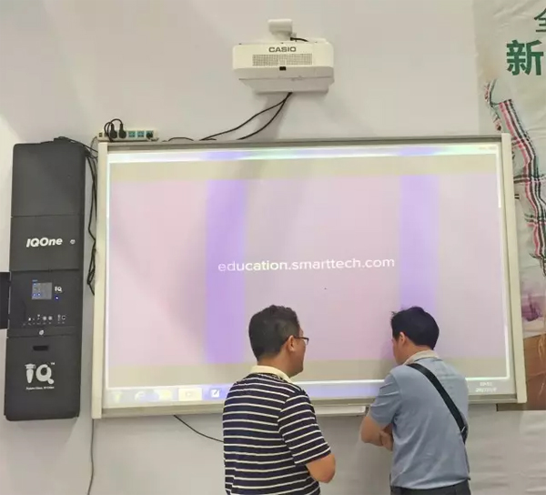强强联合 卡西欧携手SMART、联想亮相第六届广西教育装备展
