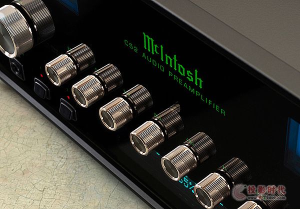 McIntosh C52b.jpg