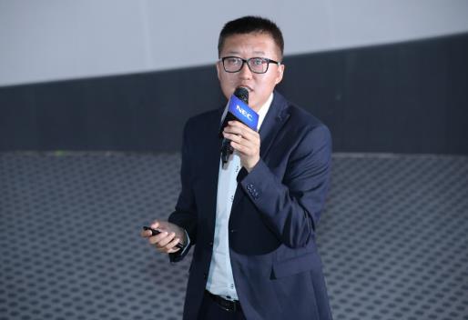  NEC（中国）有限公司显示产品解决方案事业部总经理张卫国进行市场分析 