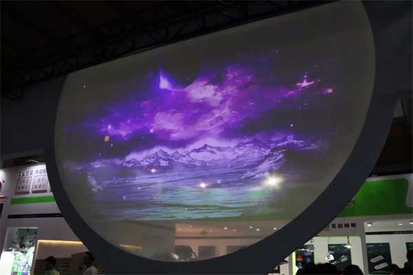 DET激光工程机在展会上纱幕的应用