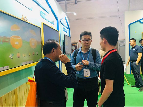 第21届北京国际玩具及幼教用品展览会启幕,希沃惊艳亮相