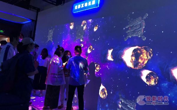 粹Ųʣ˵ӰInfoComm China 2021ɫʷ籩