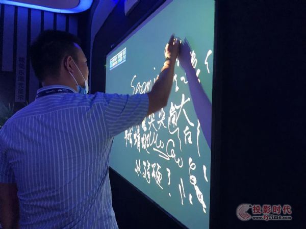 粹Ųʣ˵ӰInfoComm China 2021ɫʷ籩