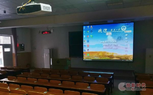 是什么让武汉大学对视美乐激光投影情有独钟，装配50余间教室？
