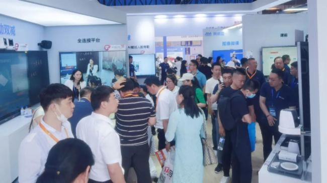 教育装备展展商风采 | 奥威亚“全明星”阵容,带你领略数字课堂