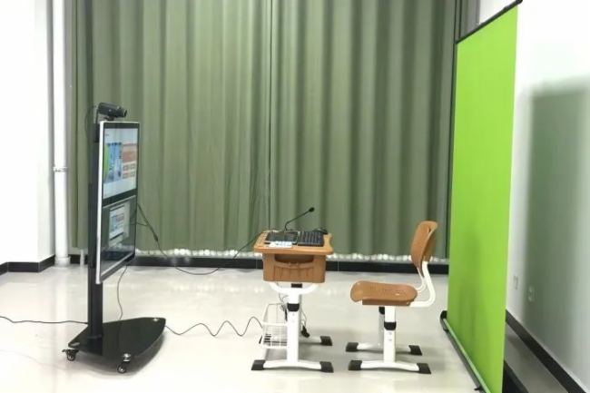 锐取|小空间，大视界！8平米教室就能玩转线上课堂！
