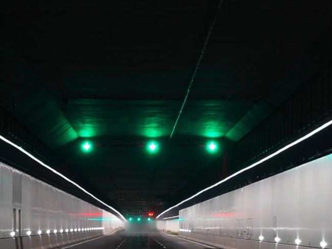 城市隧道照明新樣板丨三思創新組合方案點亮無錫高浪智慧快速路(圖4)
