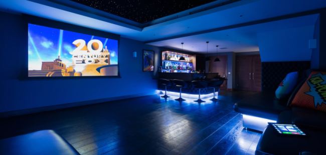 ˼ϼҾ | ءؼԱCrestron
