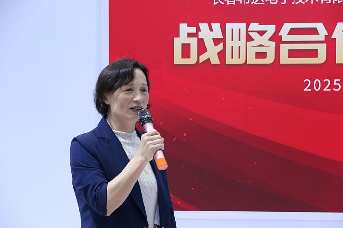 898A7118.jpg