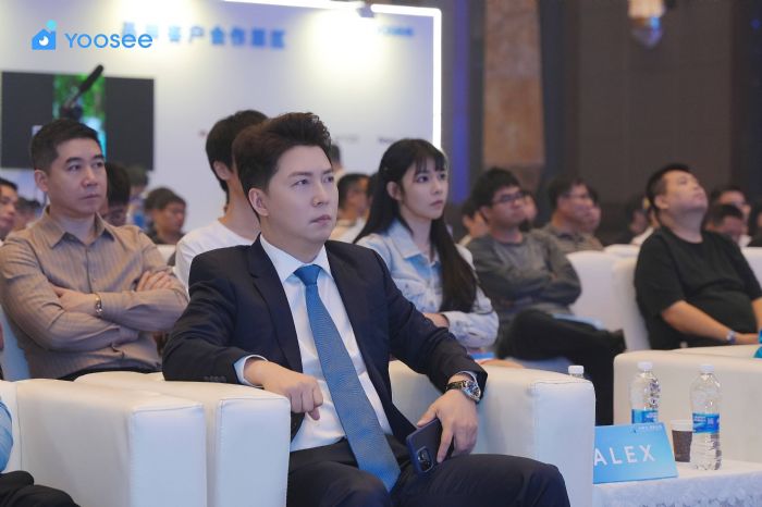 ֱֳսԷYoosee Ai Яʹһʮ