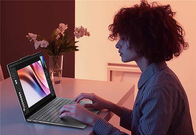 日常办公本看联想YOGA,两款力作赋能高效办公