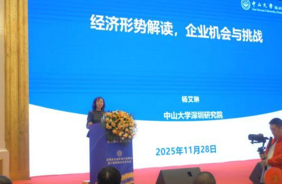 ־������ �������� ����ů�� ���ⰻȻ������������������ҵ�̻��������Ĵλ�Ա���