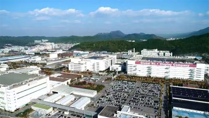 LGD再变卖LCD工厂 背后OLED还将面对三星、京东方、TCL华星、维信诺、惠科等中韩企业的双重夹击