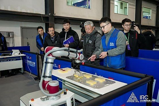 四大赛道沉浸式竞技!2025智能机器人大赛圆满收官