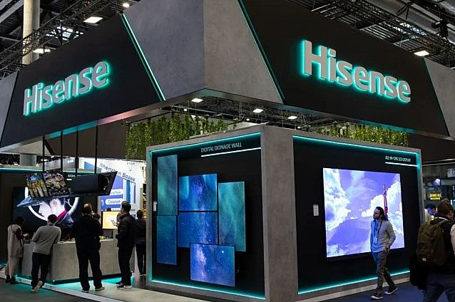 创新激荡与格局重塑:2025中国LED与商显产业十大事件全景深析