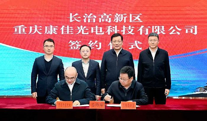 ��ͷ����о����LED��ҵ��ֱ���ϳɷ磬δ����������ģ��ҵѪ�ȱ��